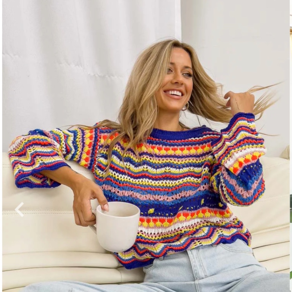 Beginning Boutique Long Weekend Sweater Blue